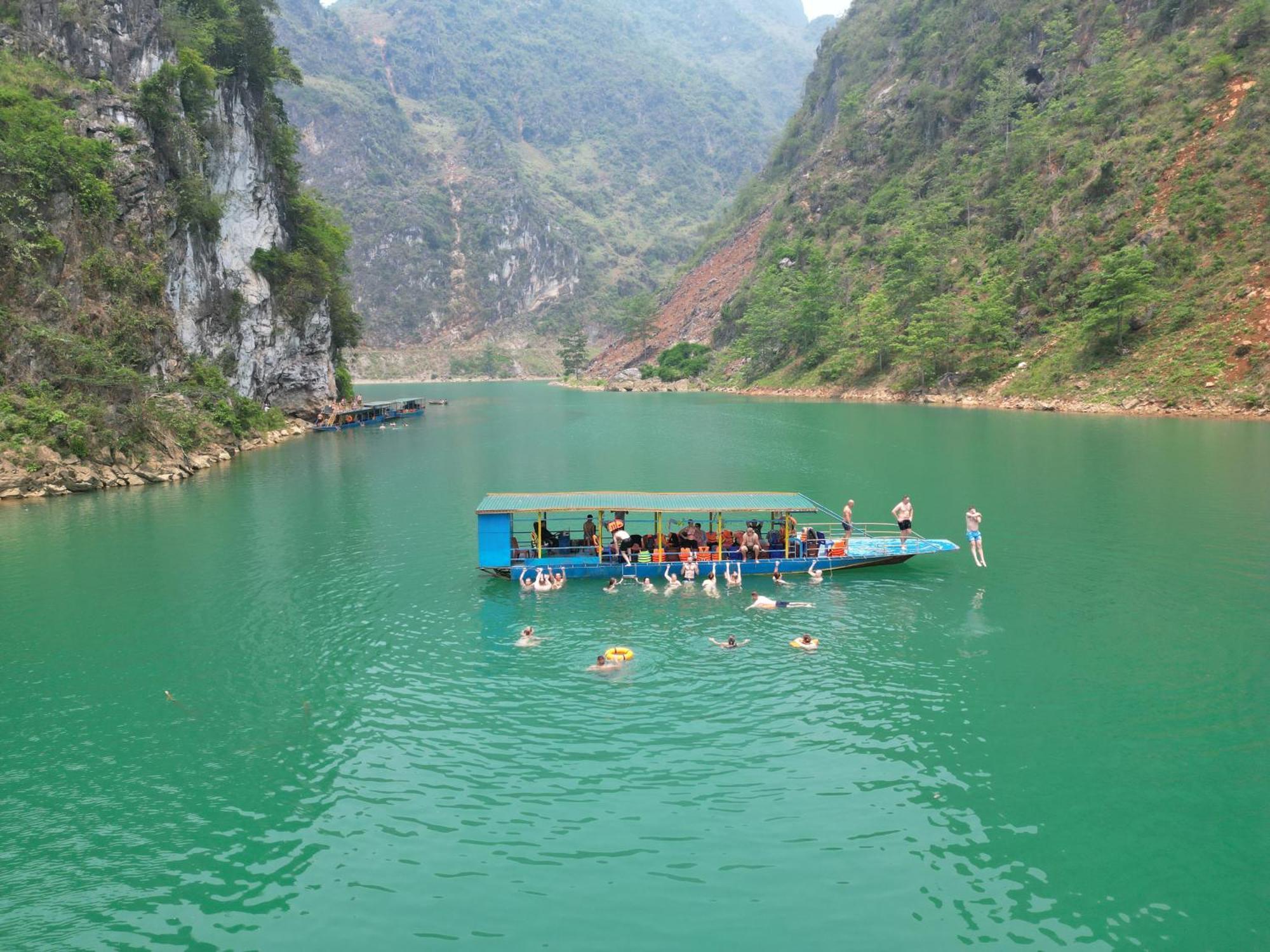 Quiri Hostel Ha Giang Lang Lap Exterior foto